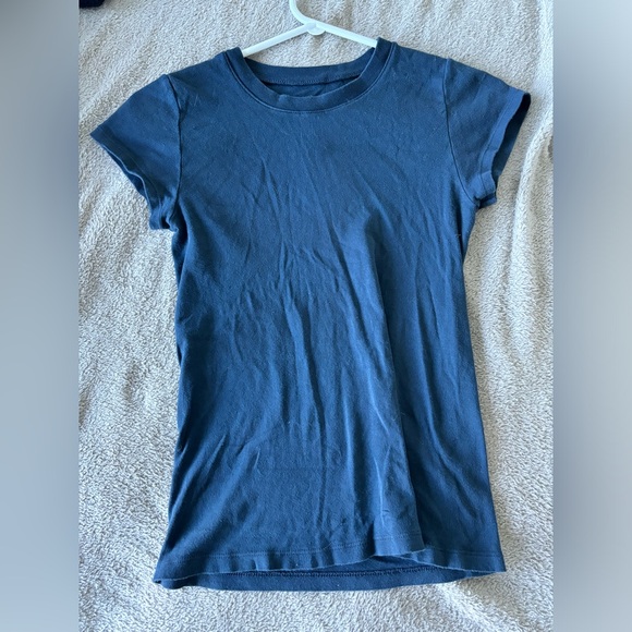 Brandy Melville Blue Short Sleeve Tee - Picture 1 of 2